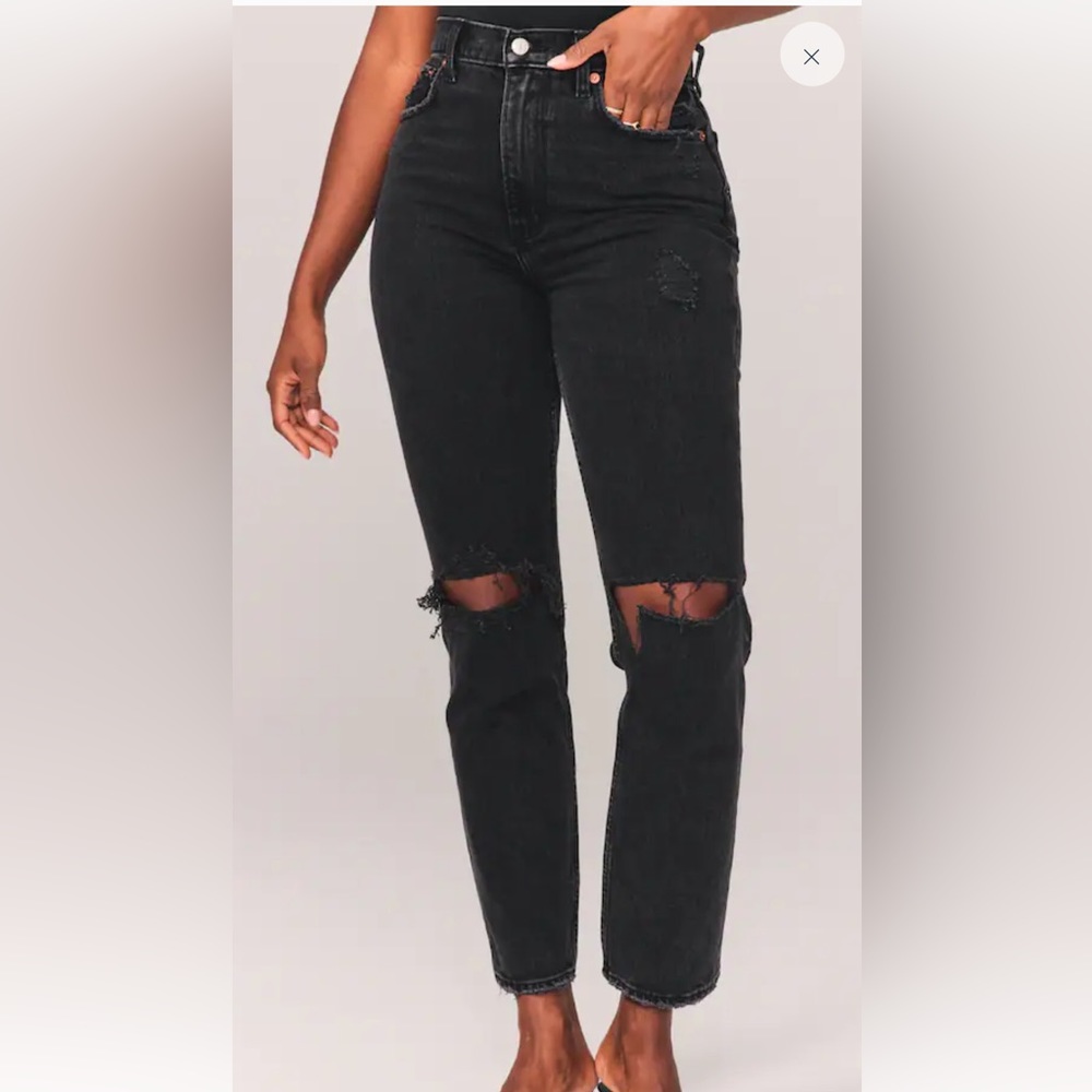 A&F Vintage Stretch Denim - Curve Love Ultra High Rise 90s Straight /size: 28/6S